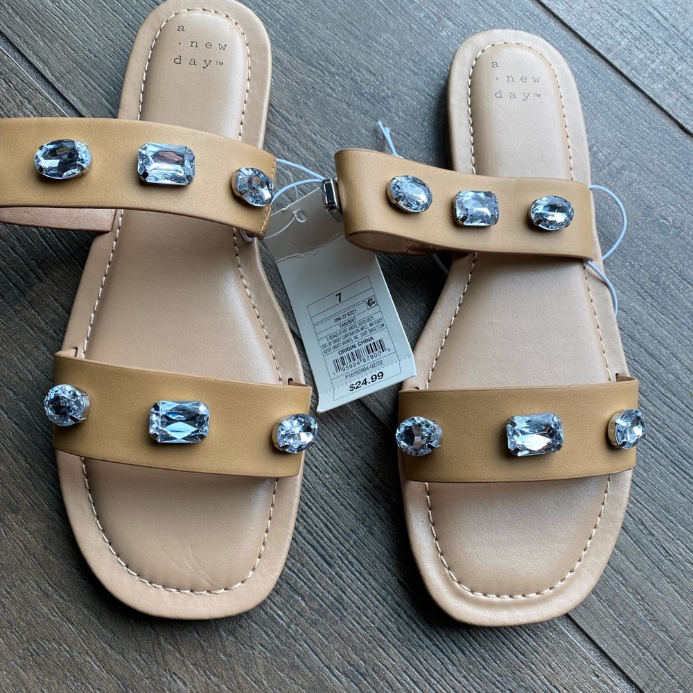 Tan sandals with rhinestones. Women’s sizes 11. A New Day Brand NWT - Picture 8 of 9
